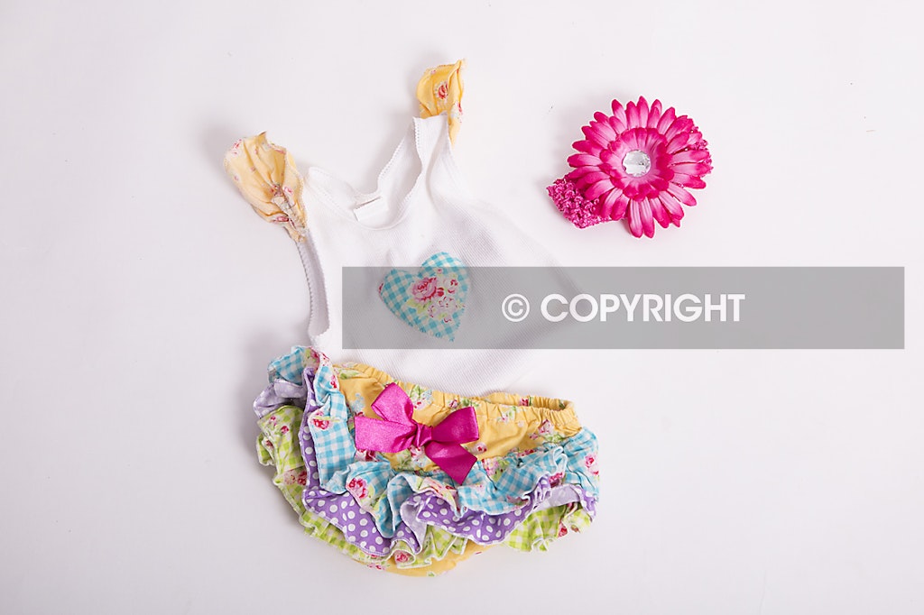 Images Unleashed Photography Cake Smash outfit 020